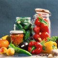 Овощи и фрукты консервированные